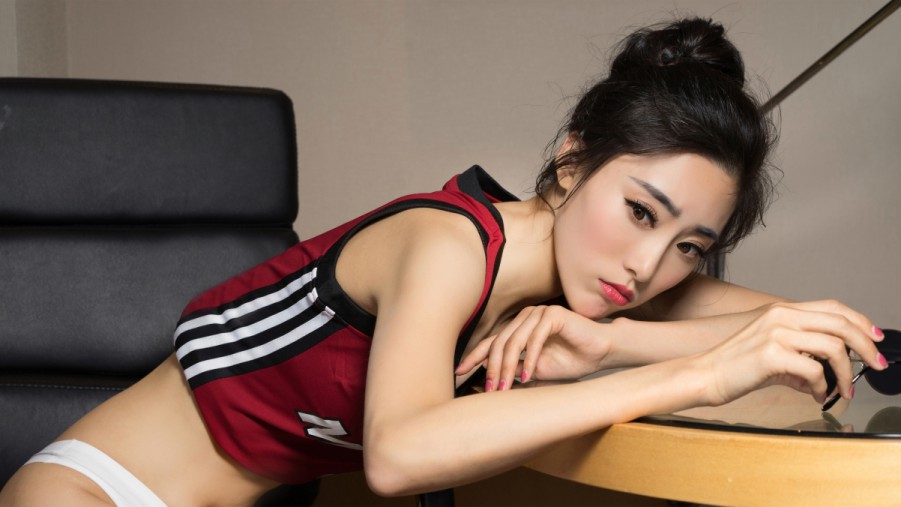 张哲通《小娘惹之翡翠山》网播成绩亮眼  月娘养子黄祖业角色获好评